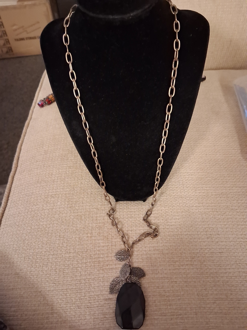 Black Stone Leaf Pendant Necklace in Silver-Tone Finish